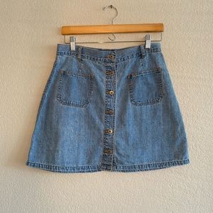 Vintage Old Navy button down denim skirt (read caption for sizing)